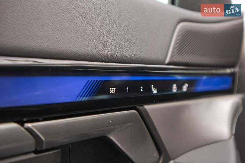 Седан BMW i5 2024 в Киеве