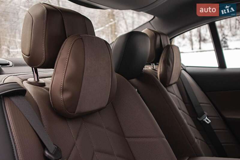 Седан BMW i5 2024 в Киеве