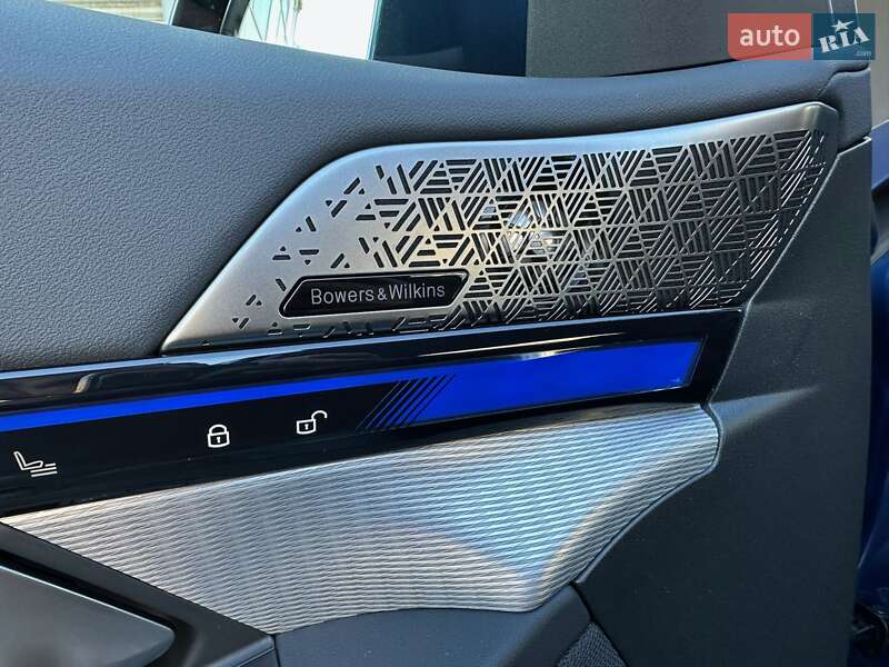 Седан BMW i5 2024 в Києві