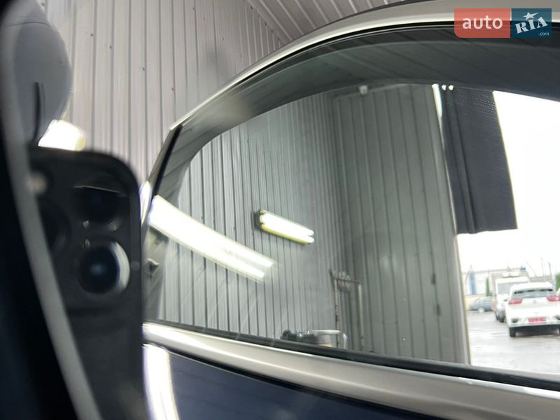 Седан BMW i5 2024 в Рівному