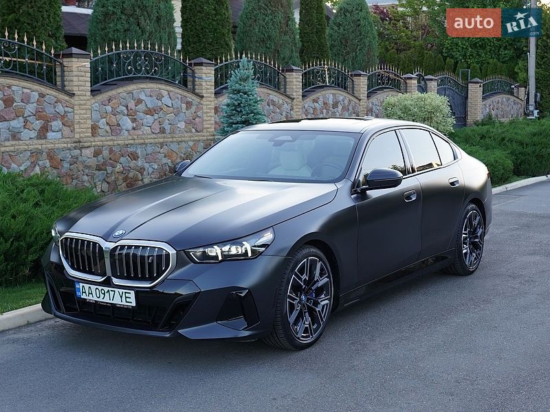 BMW i5 2024