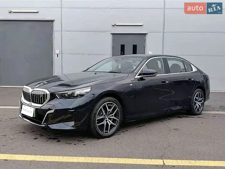 2025 Mercedes-Benz EQE - мініатюра 16