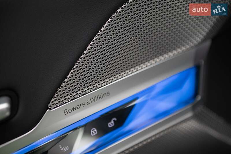 Седан BMW i7 2023 в Одессе