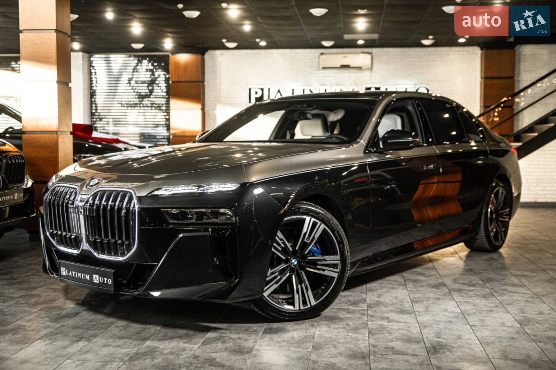 2023 BMW i7 - фото 1