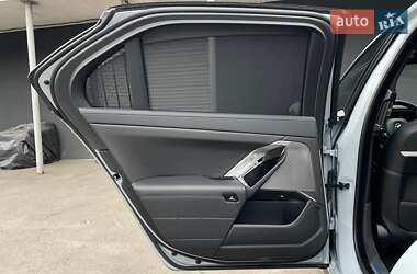 Седан BMW i7 2023 в 