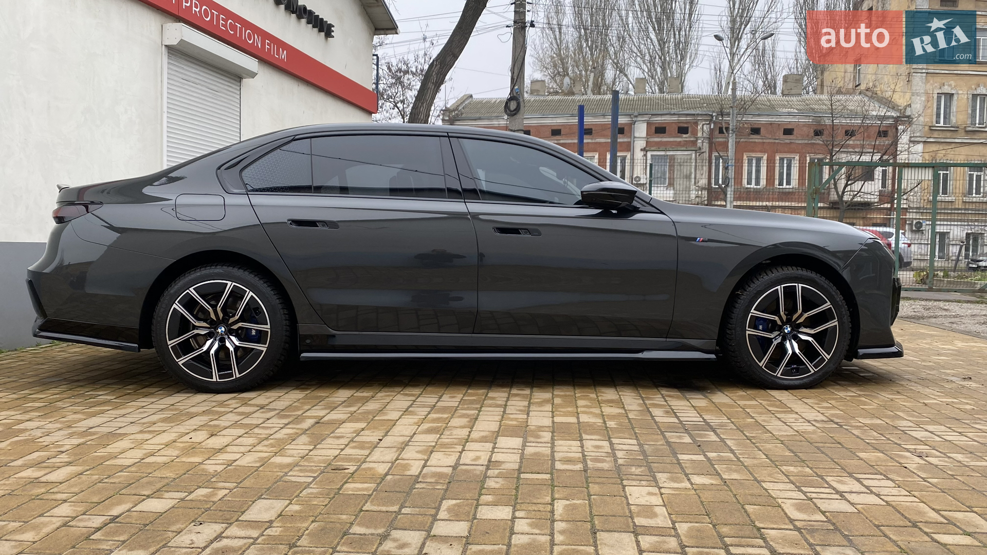 2022 BMW i7 - мініатюра 3