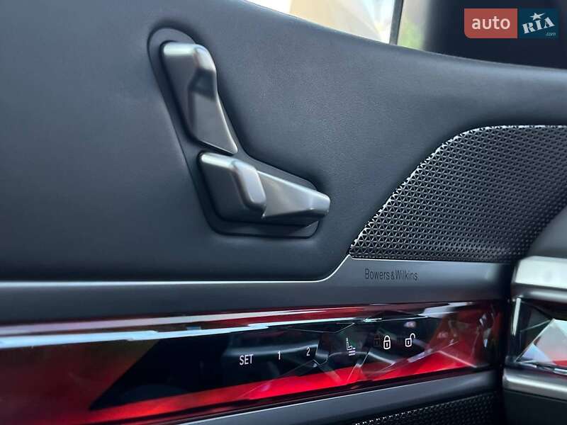 Седан BMW i7 2023 в Львове фото 45 Седан BMW i7 2023 в Львове