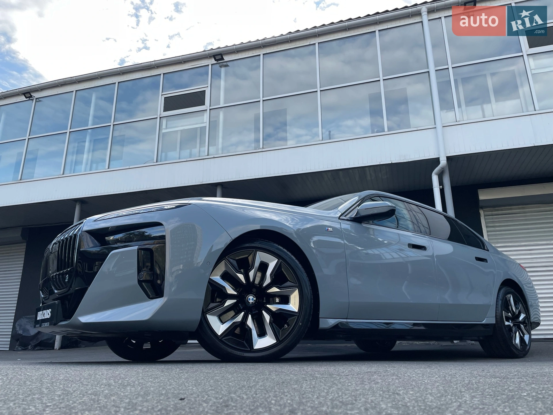 2023 BMW i7 - мініатюра 12