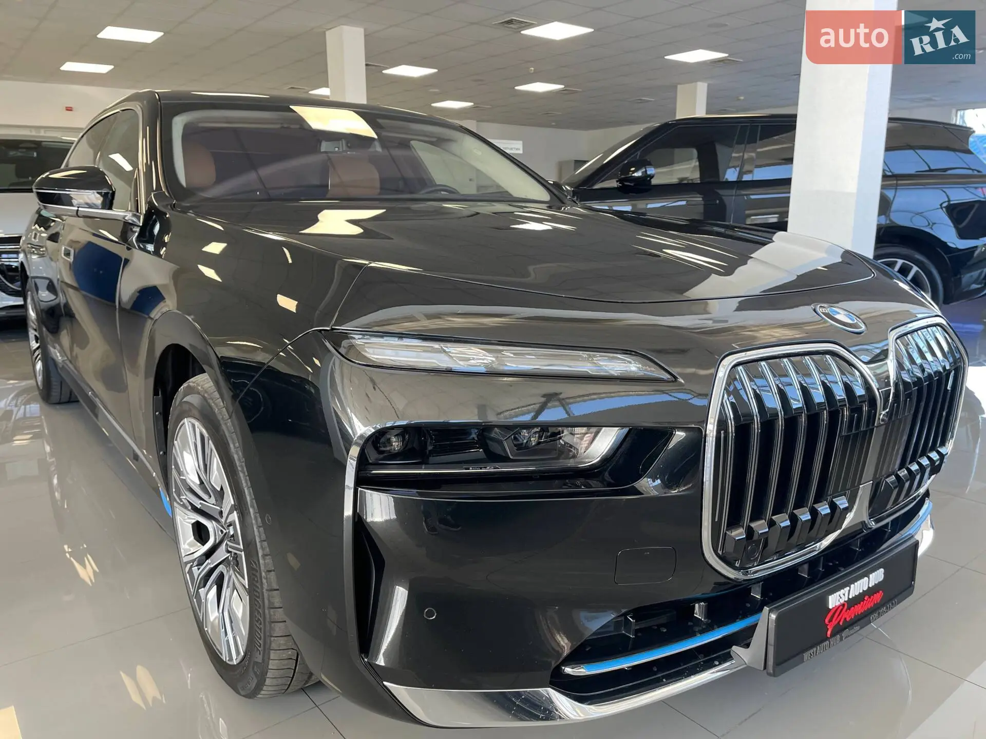 2023 BMW i7 - мініатюра 3