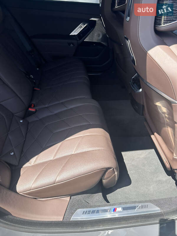 Седан BMW i7 2023 в Виноградове фото 16 Седан BMW i7 2023 в Виноградове
