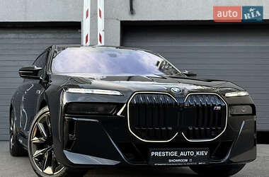 Седан BMW i7 2025 в Киеве Седан BMW i7 2025 в Киеве