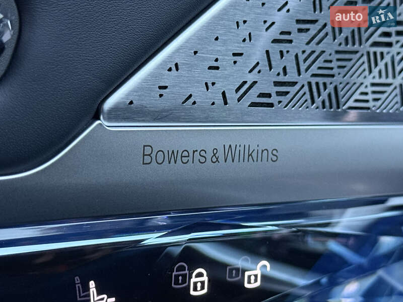 Седан BMW i7 2025 в Киеве фото 114 Седан BMW i7 2025 в Киеве