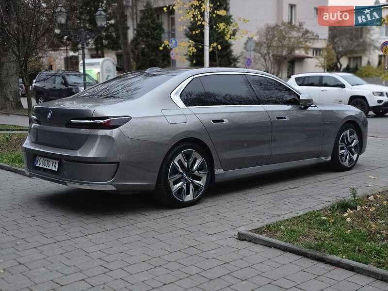 Седан BMW i7 2022 в Ивано-Франковске фото 7 Седан BMW i7 2022 в Ивано-Франковске