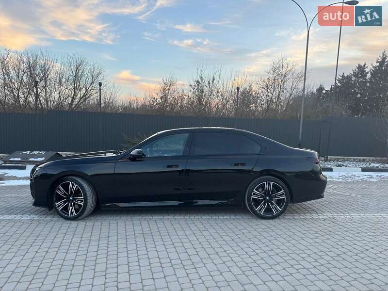 Седан BMW i7 2023 в Одессе фото 2 Седан BMW i7 2023 в Одессе