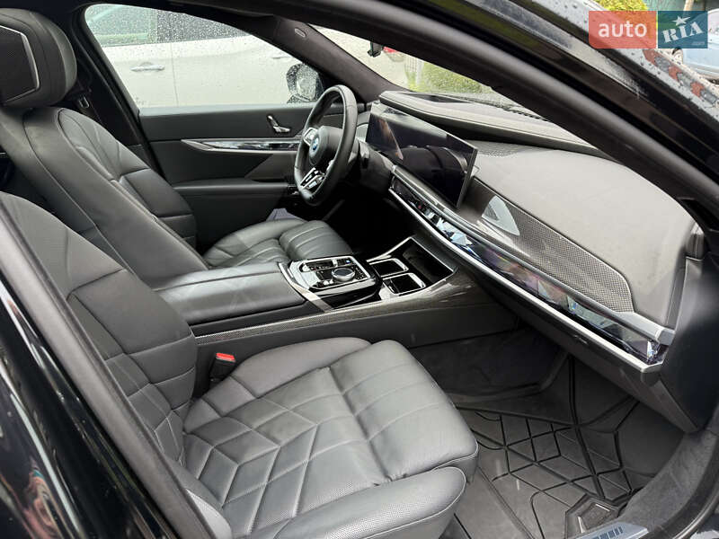 Седан BMW i7 2022 в Хмельницком фото 14 Седан BMW i7 2022 в Хмельницком