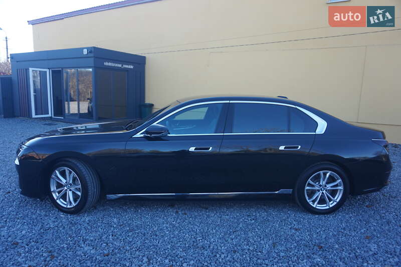 Седан BMW i7 2024 в Самборе фото 20 Седан BMW i7 2024 в Самборе
