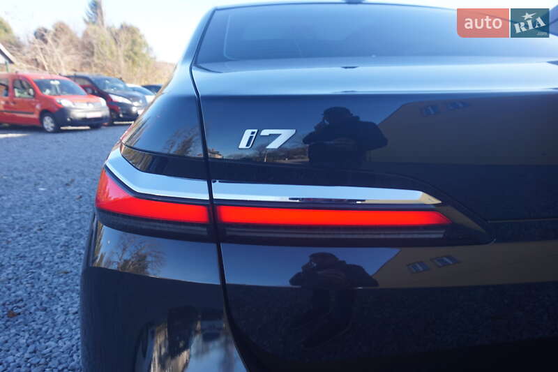 Седан BMW i7 2024 в Самборе фото 24 Седан BMW i7 2024 в Самборе