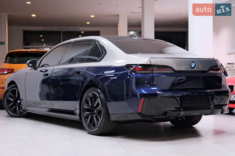 Седан BMW i7 2022 в Львове фото 7 Седан BMW i7 2022 в Львове