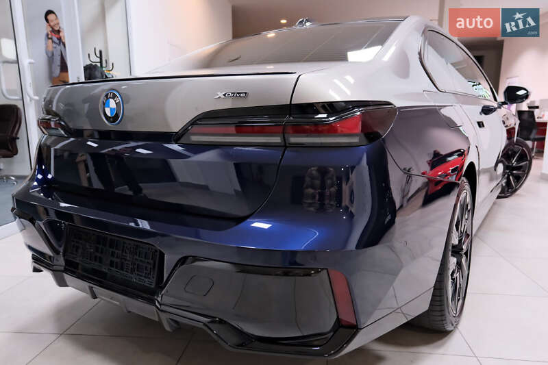 Седан BMW i7 2022 в Львове фото 24 Седан BMW i7 2022 в Львове