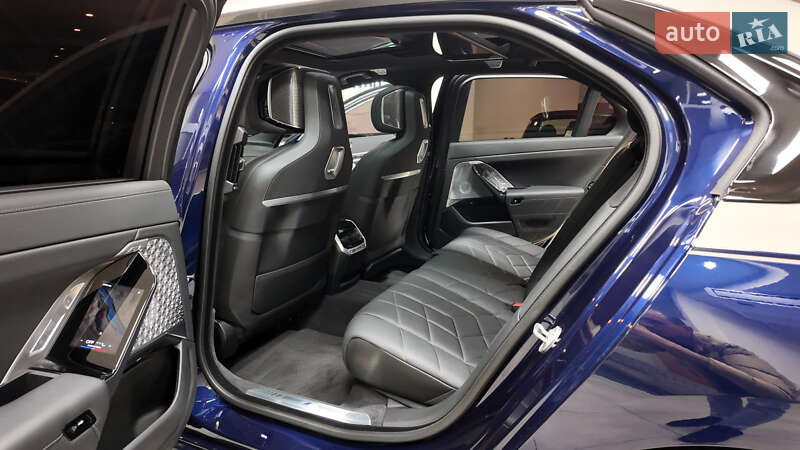 Седан BMW i7 2022 в Львове фото 48 Седан BMW i7 2022 в Львове