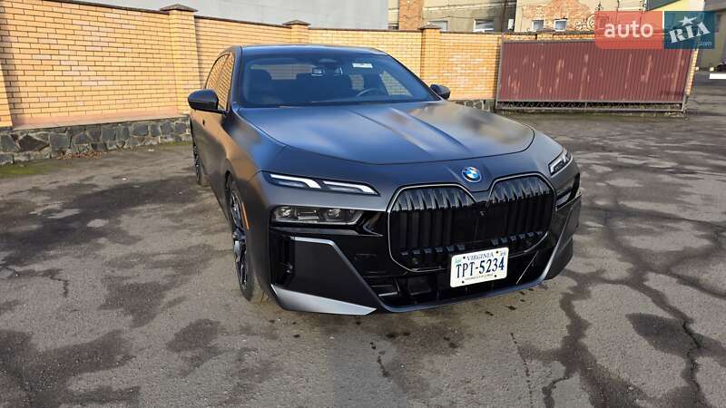 Седан BMW i7 2023 в Владимире фото Седан BMW i7 2023 в Владимире