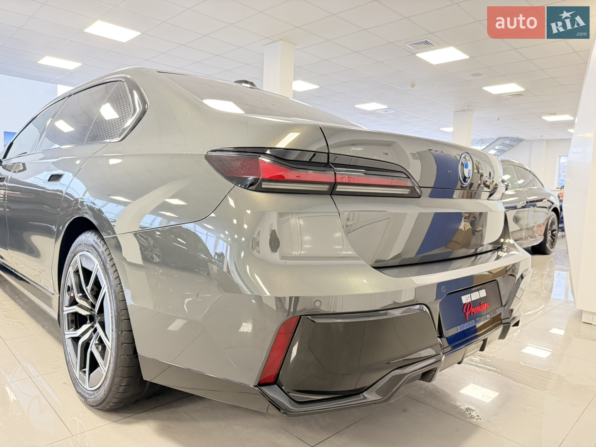 2024 BMW i7 - мініатюра 7