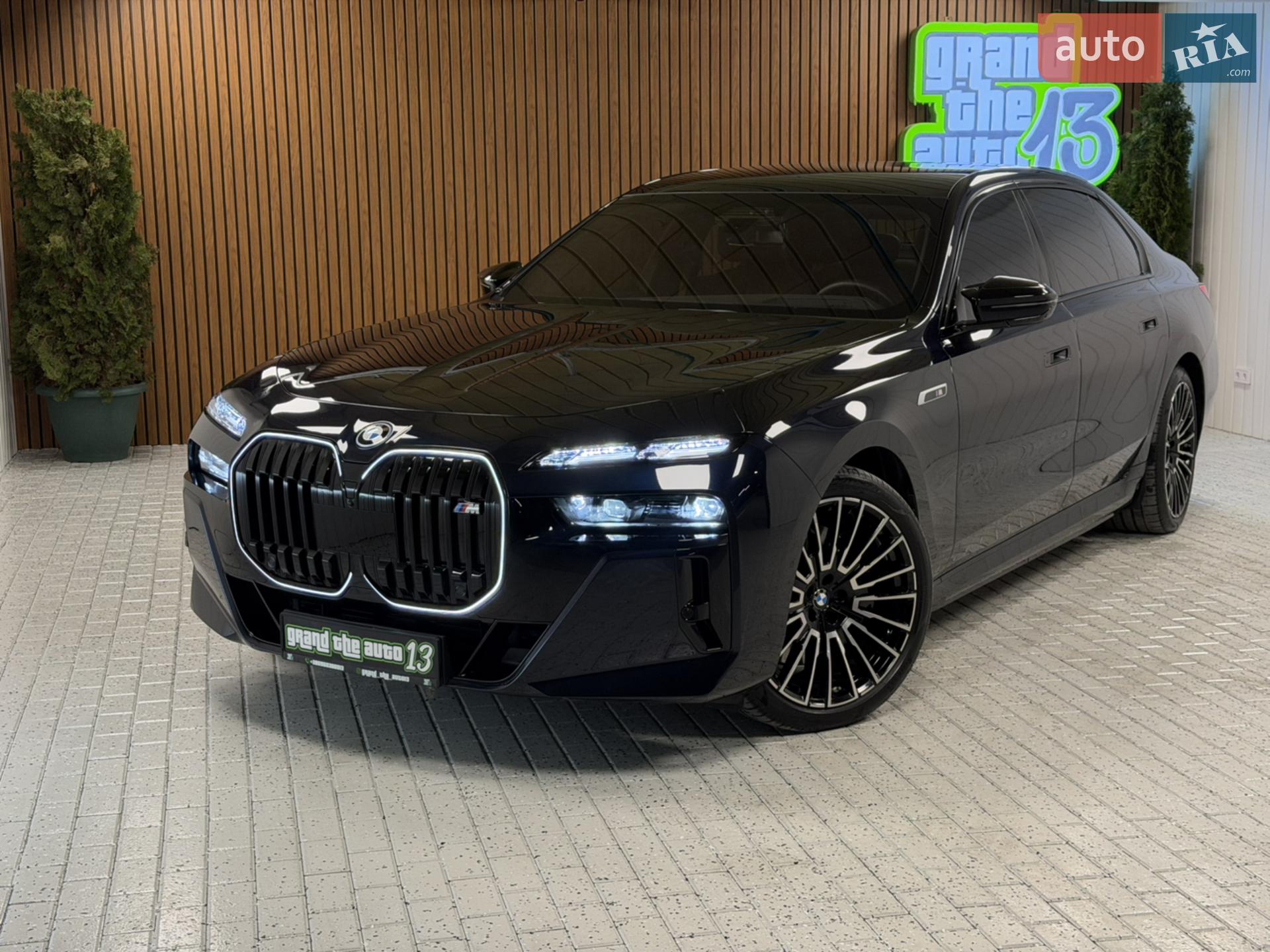 2024 BMW i7 - мініатюра 3