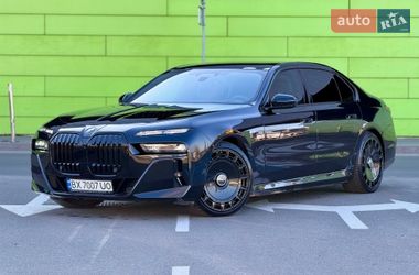 Седан BMW i7 2024 в Києві