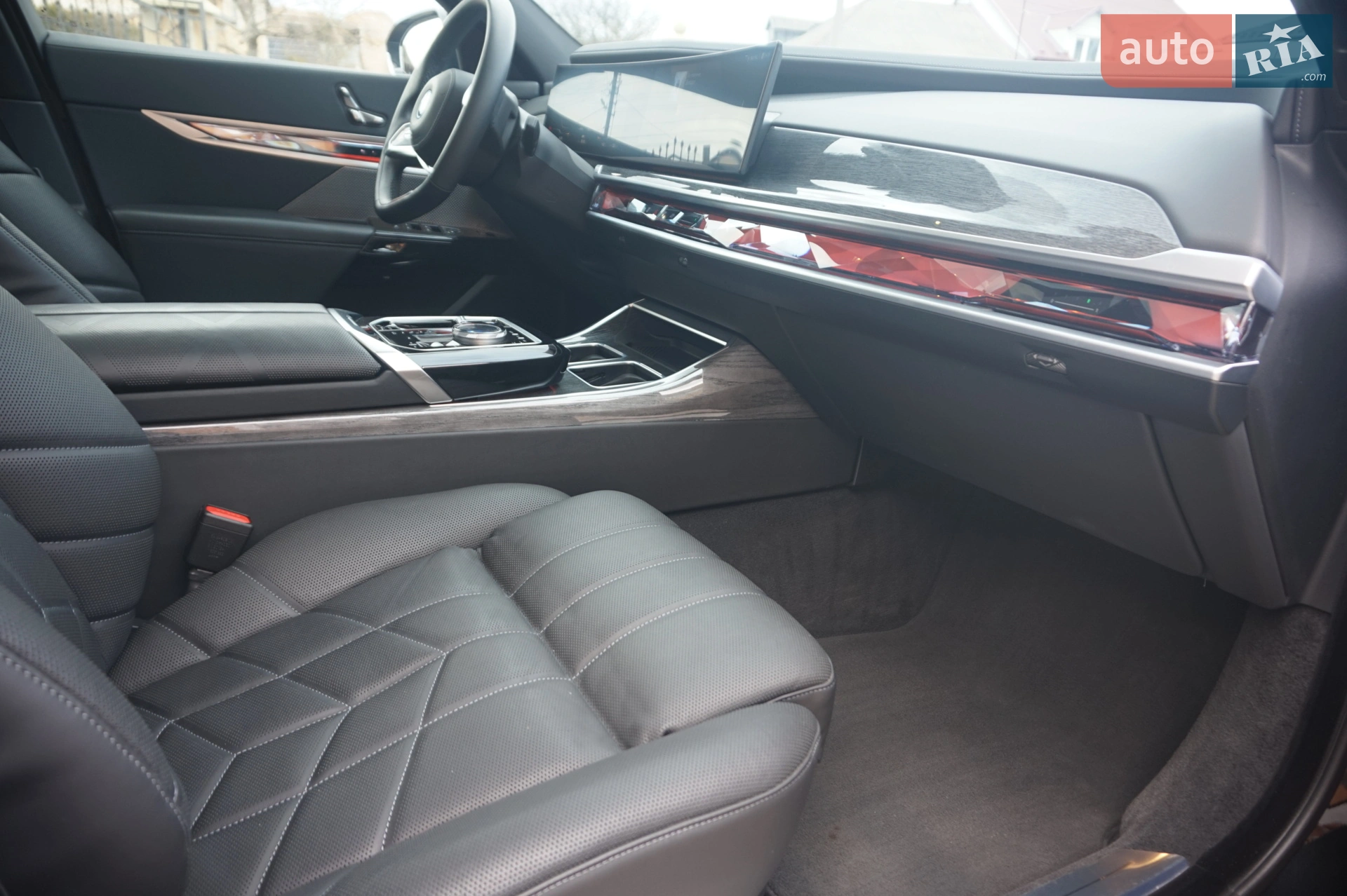 2024 BMW i7 - мініатюра 46