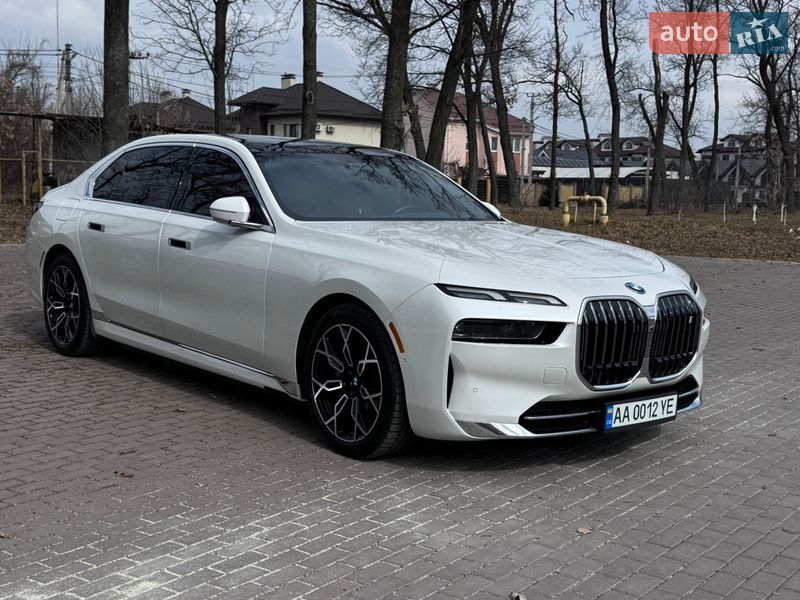 Седан BMW i7 2023 в Києві фото 3 Седан BMW i7 2023 в Києві