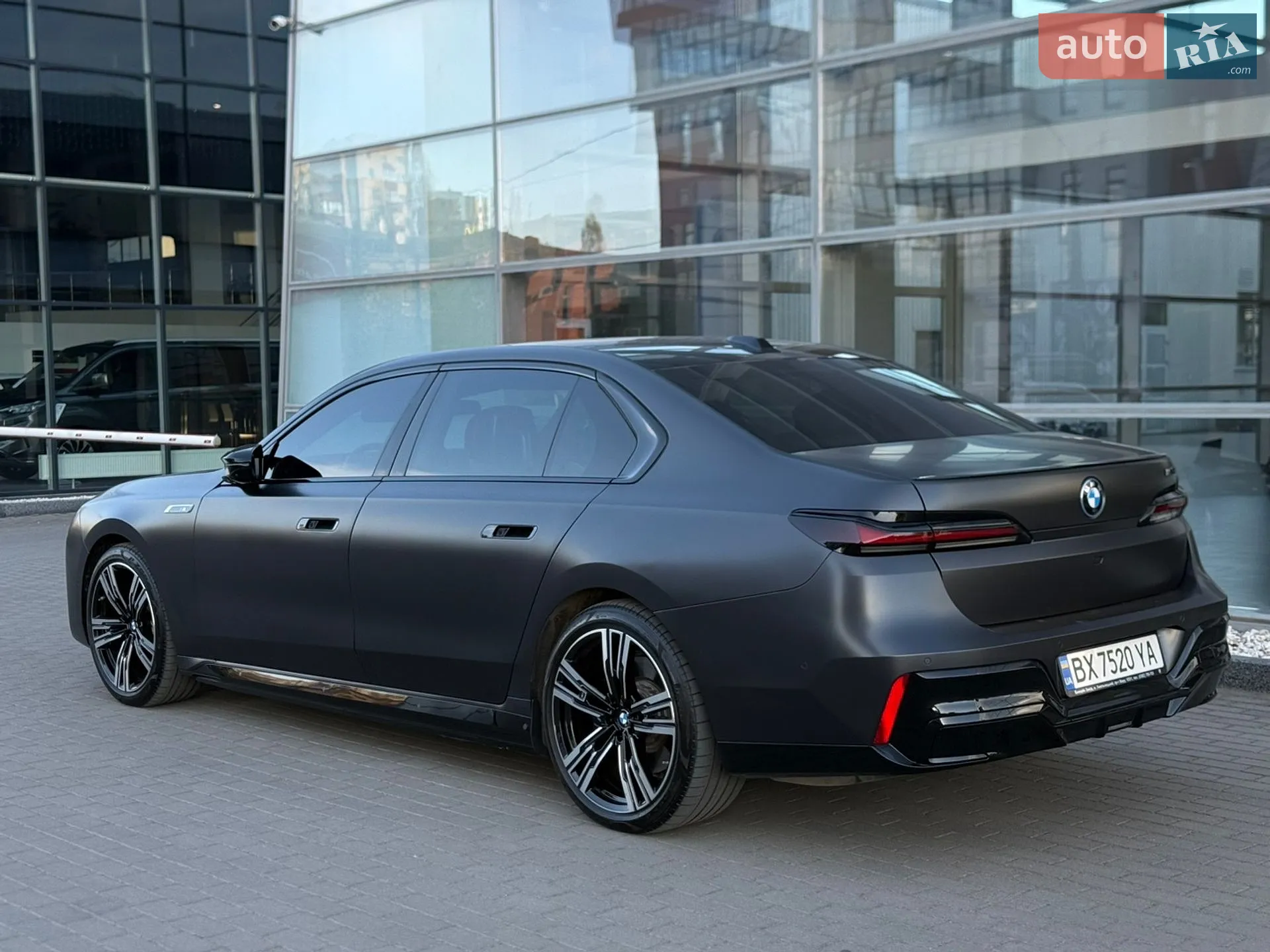 2023 BMW i7 - мініатюра 6