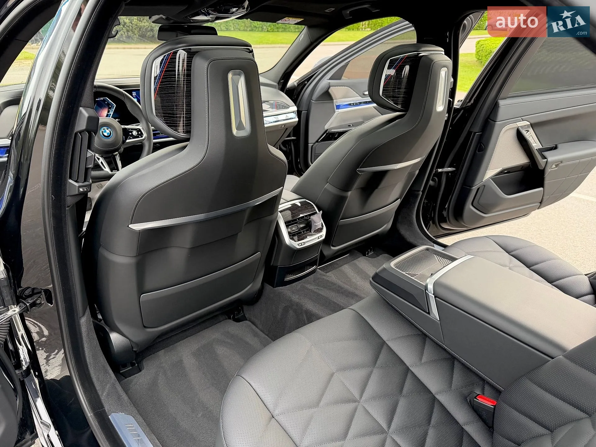2023 BMW i7 - мініатюра 70