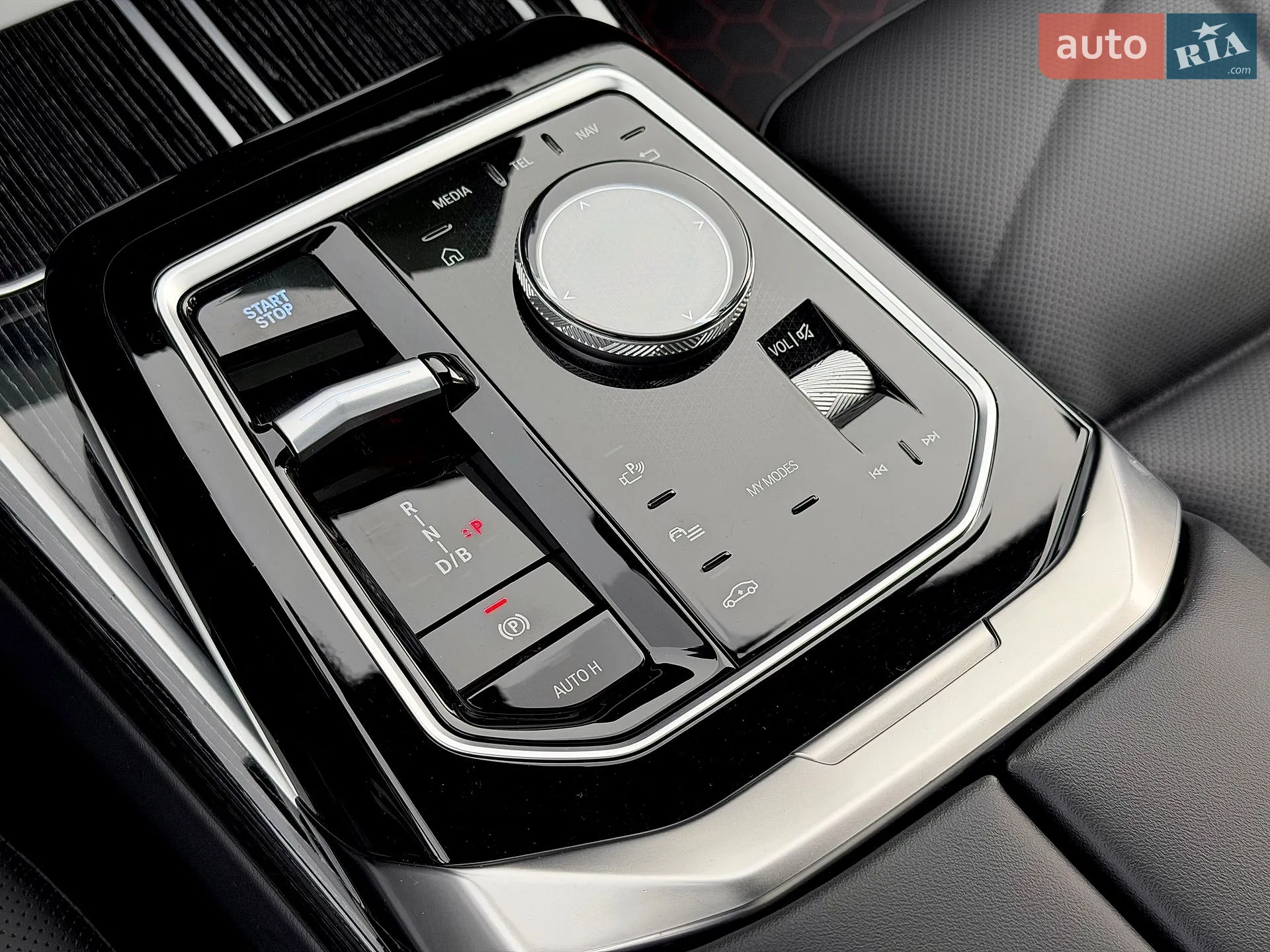 2023 BMW i7 - мініатюра 84