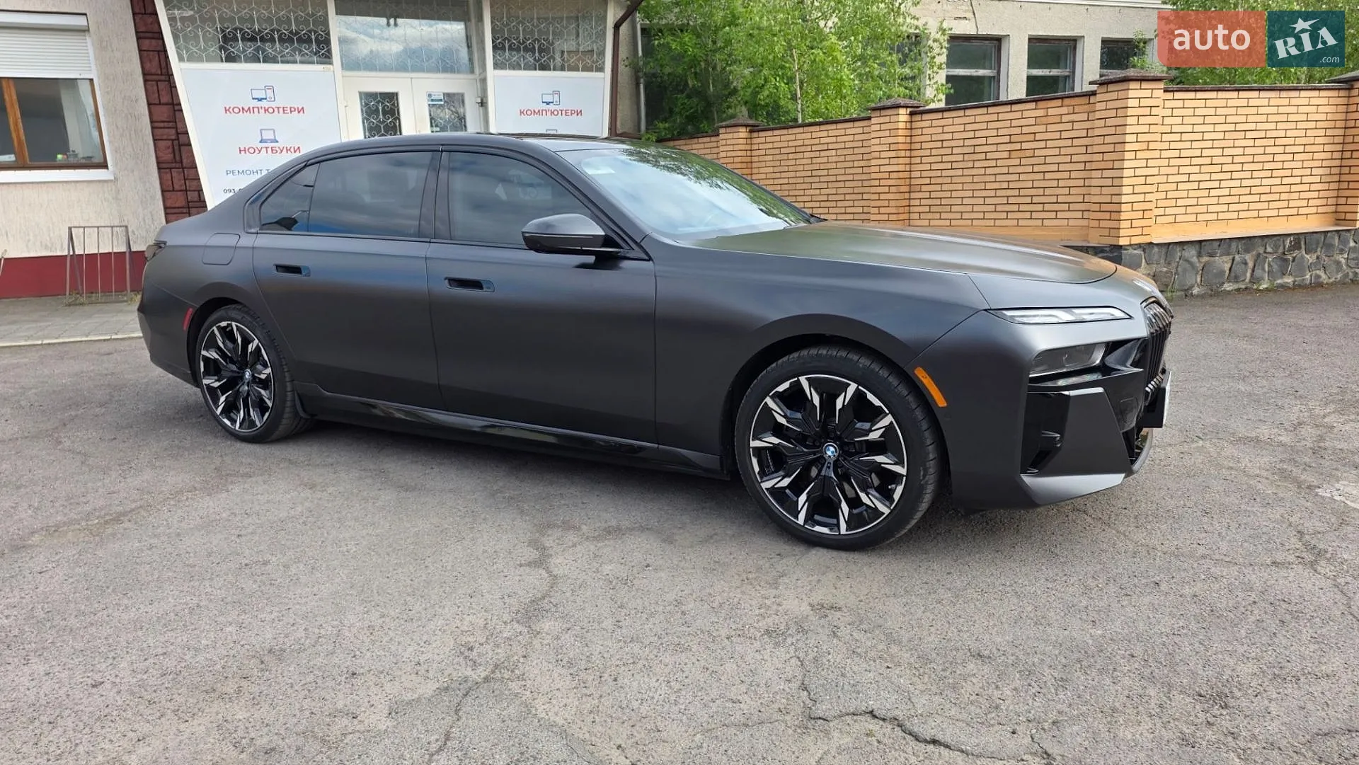 2023 BMW i7 - мініатюра 12