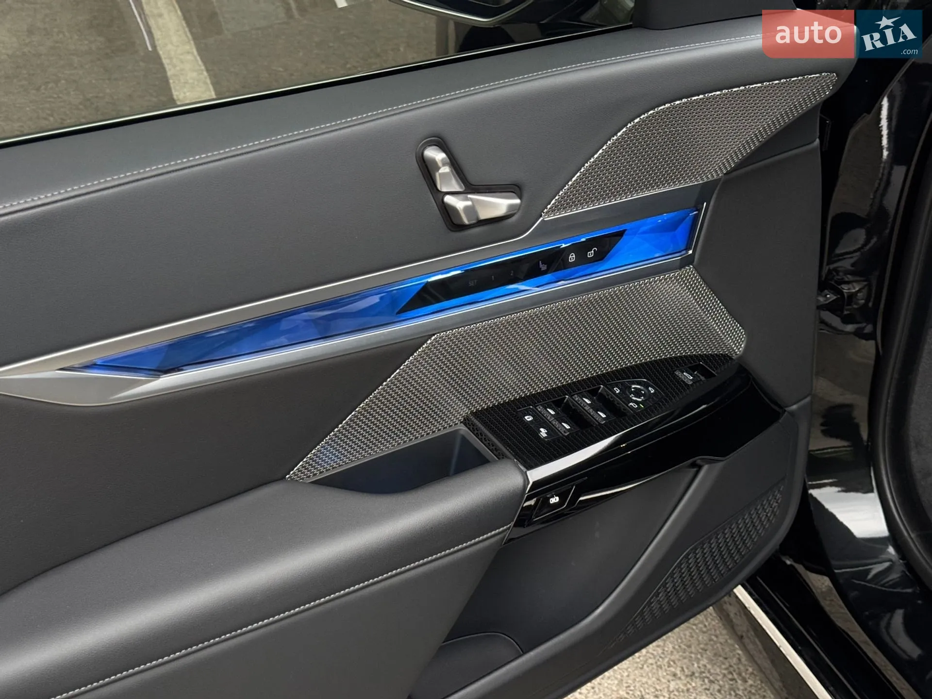 2023 BMW i7 - мініатюра 33