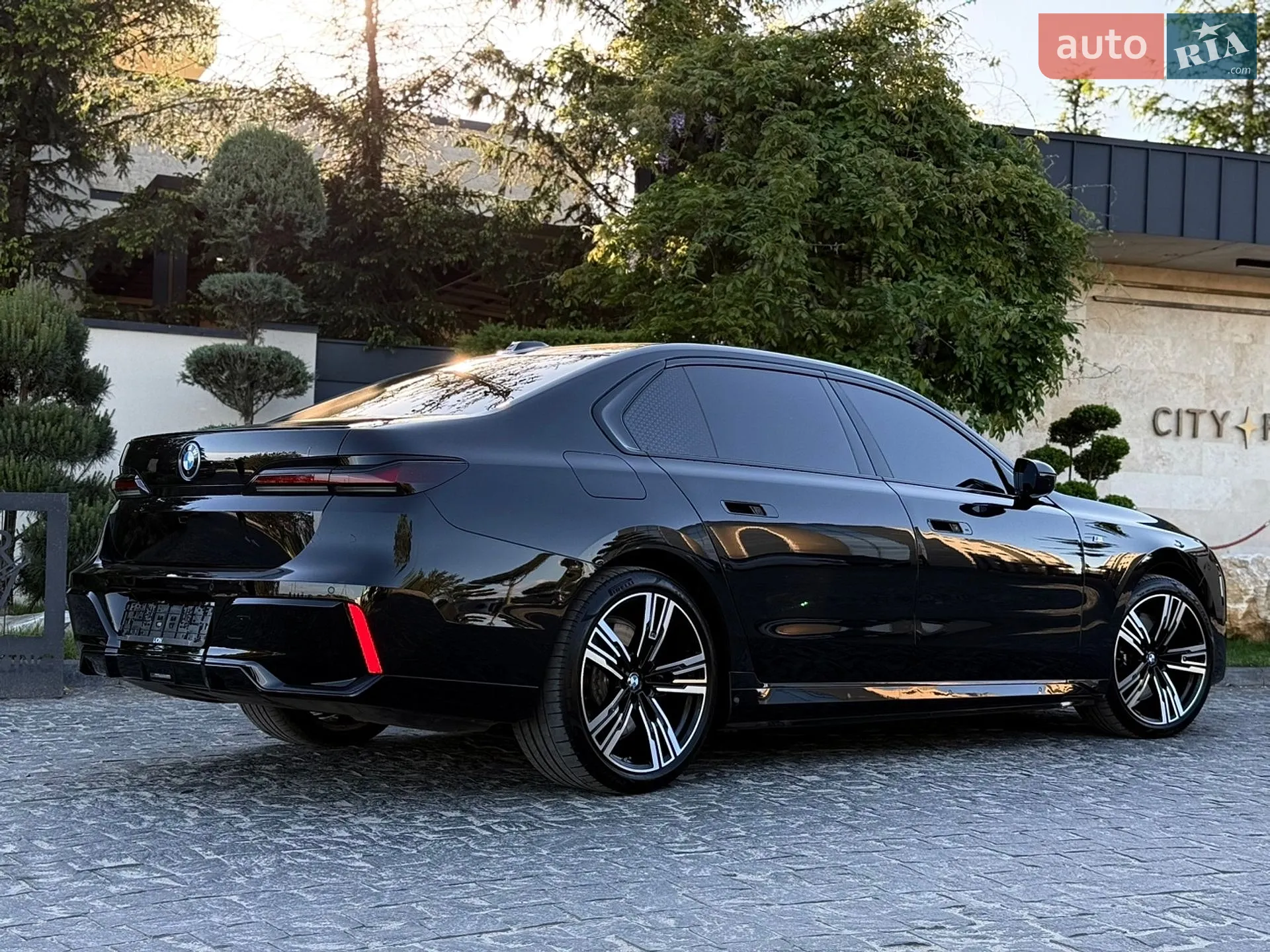 2023 BMW i7 - мініатюра 20