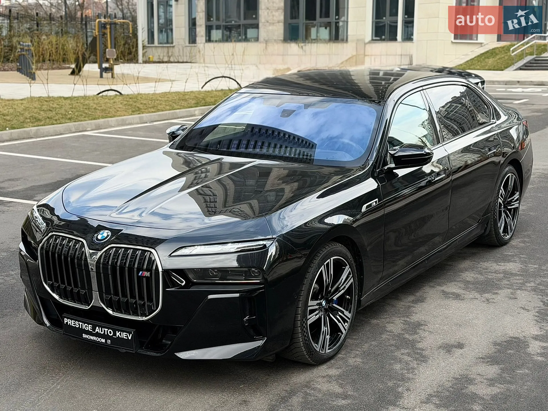 2023 BMW i7 - мініатюра 9
