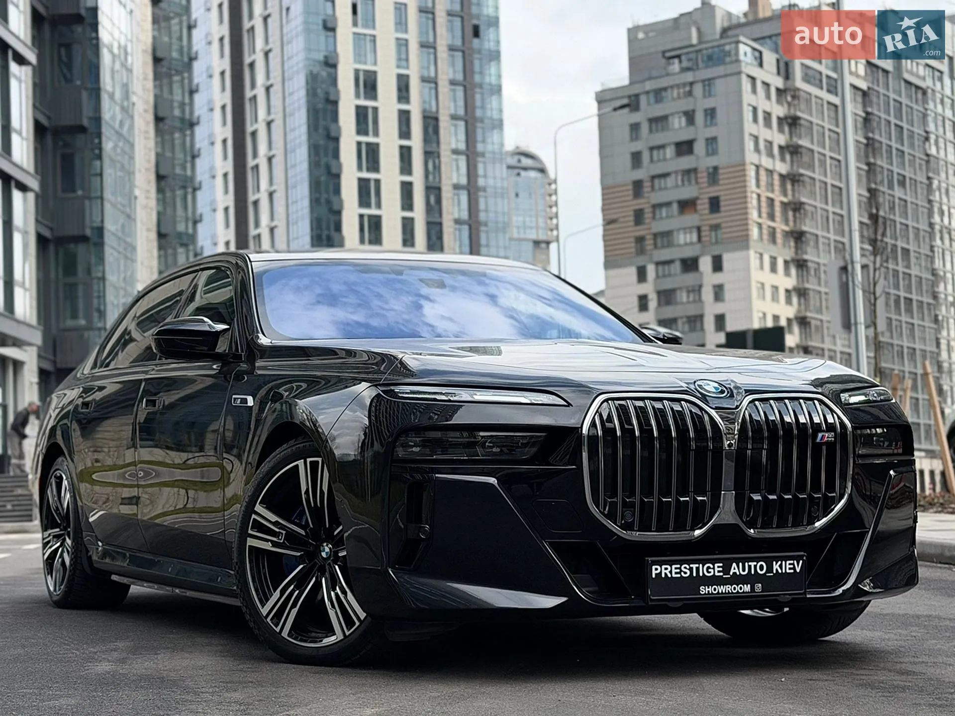 2023 BMW i7 - мініатюра 4