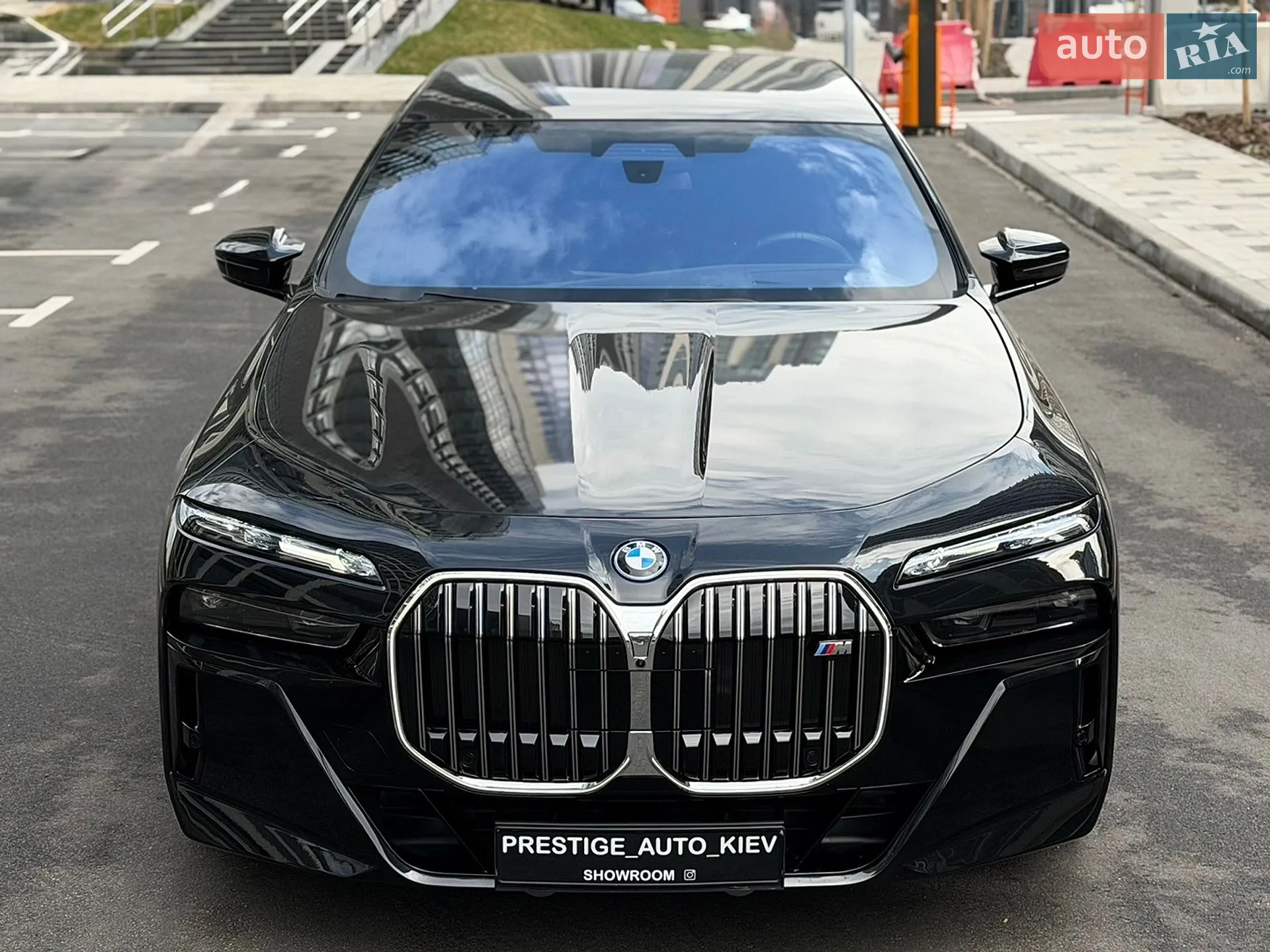 2023 BMW i7 - мініатюра 9