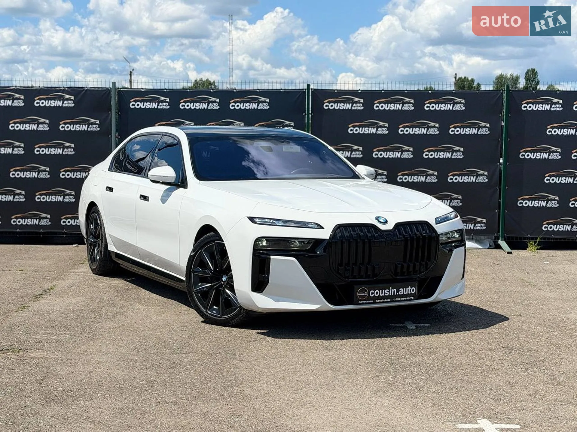 2023 BMW i7 - мініатюра 2