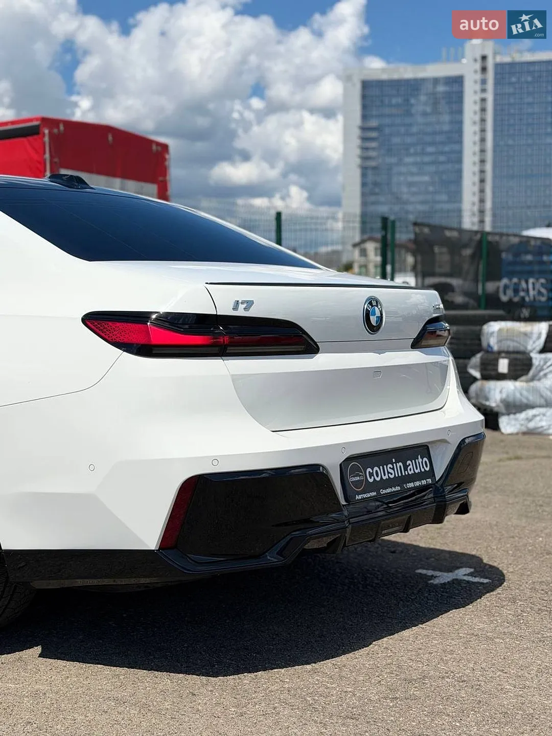 2023 BMW i7 - мініатюра 8