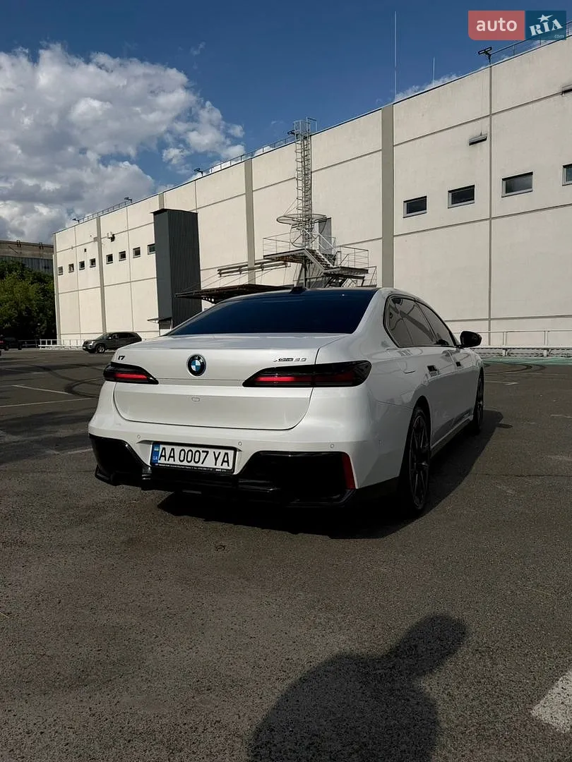 2022 BMW i7 - мініатюра 6