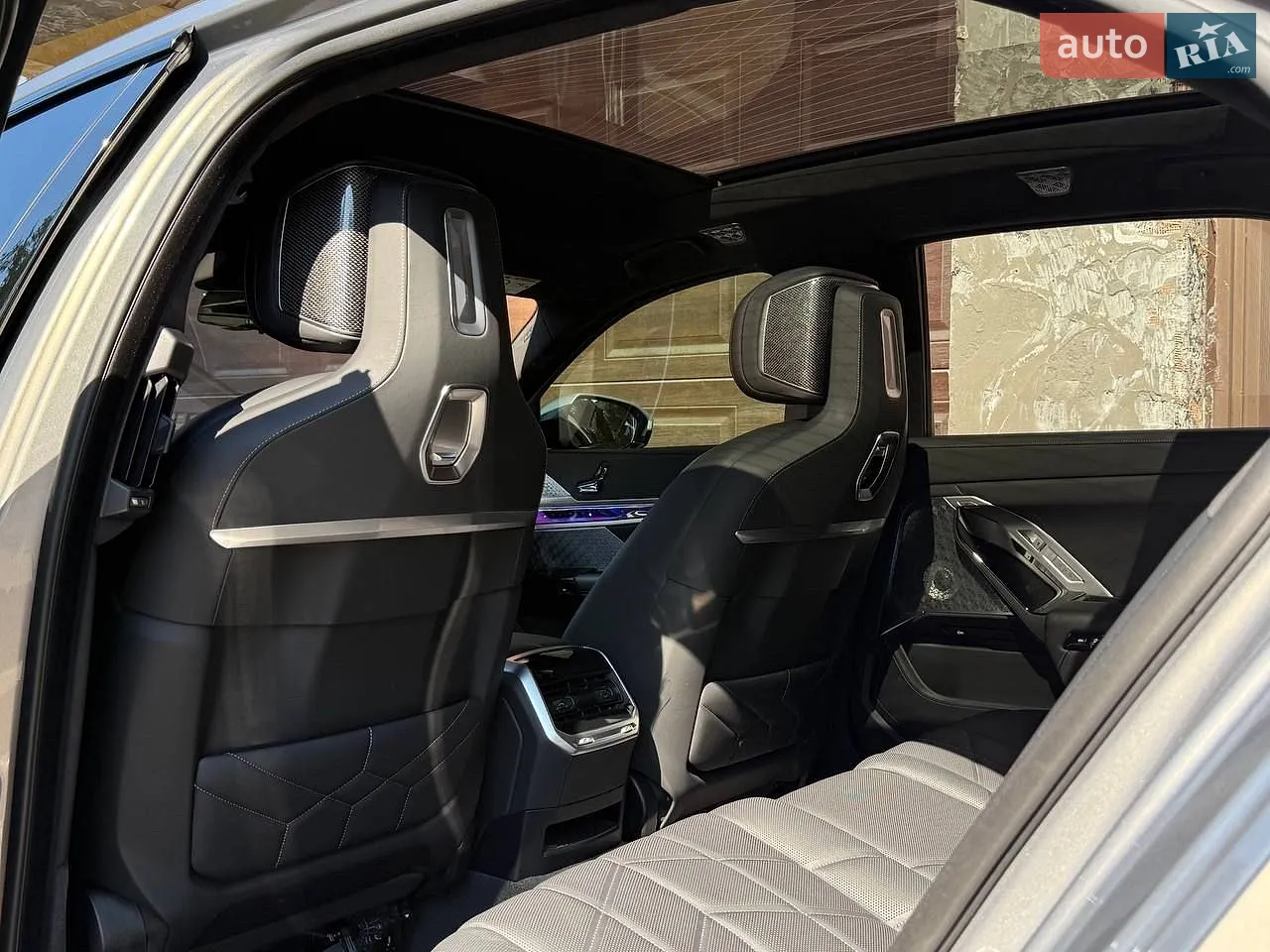 2022 BMW i7 - мініатюра 28