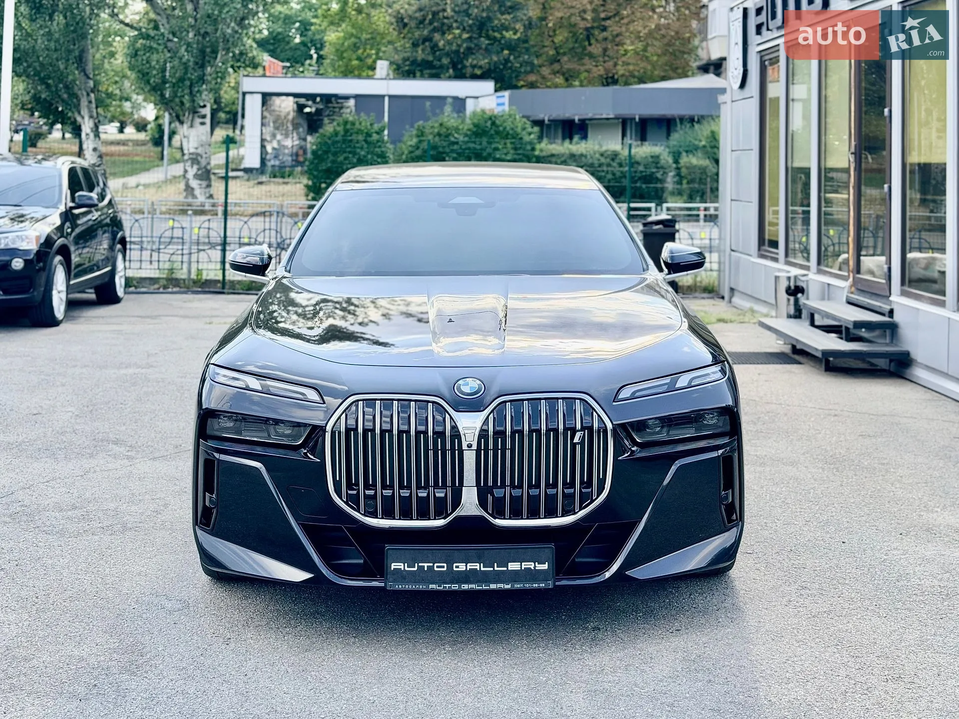 2023 BMW i7 - мініатюра 4