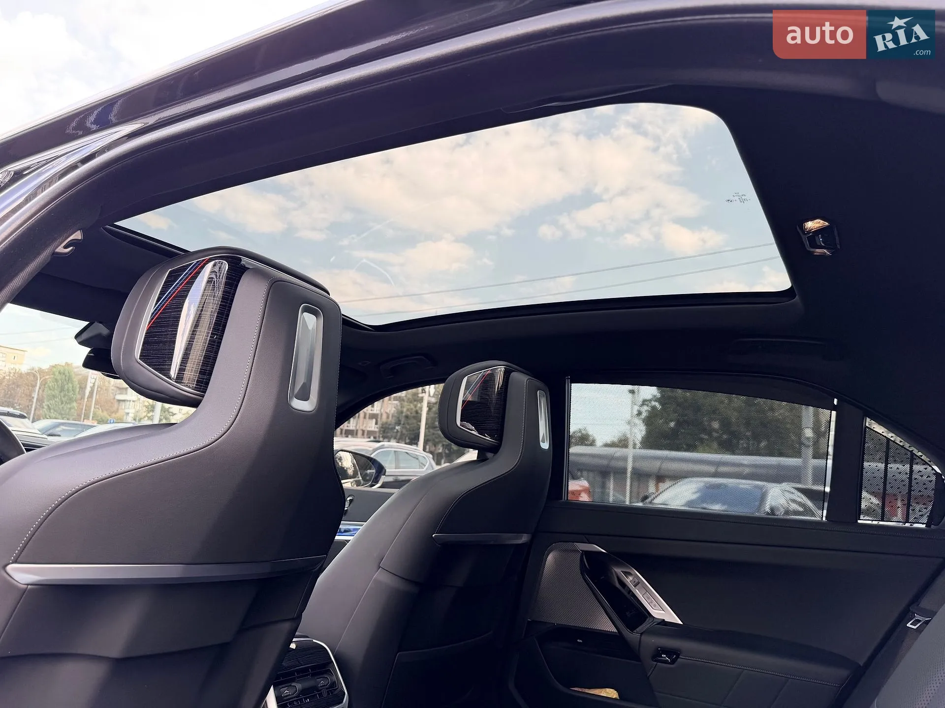 2023 BMW i7 - мініатюра 30