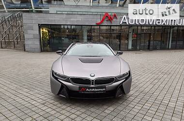 Купе BMW i8 2015 в Киеве