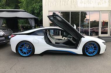 Купе BMW i8 2014 в 