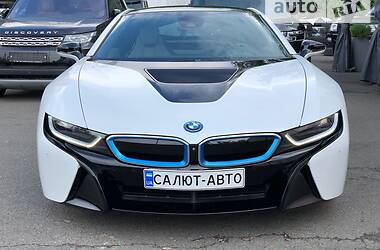 Купе BMW i8 2014 в 