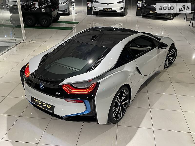 Купе BMW i8 2014 в Киеве