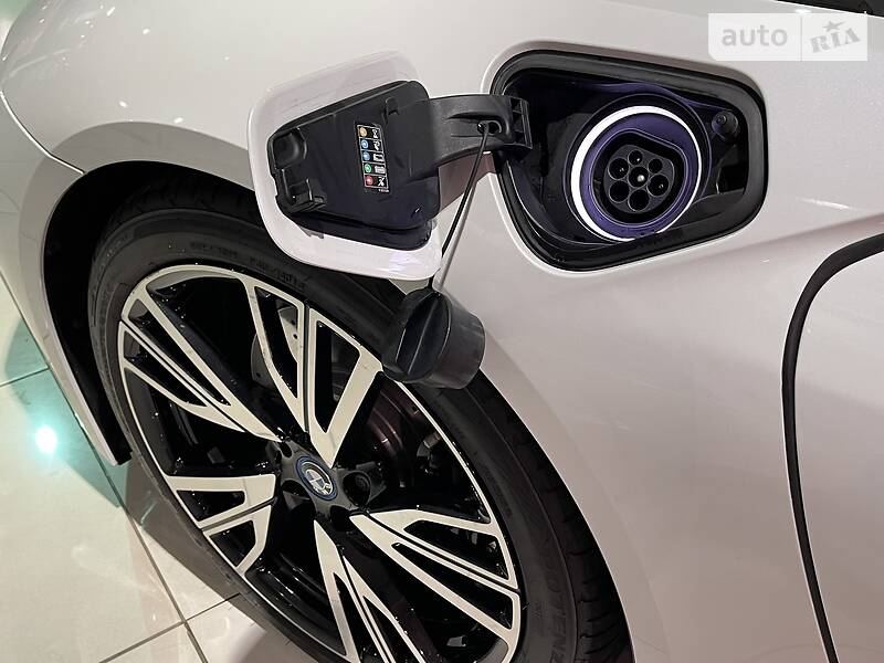 Купе BMW i8 2014 в Киеве